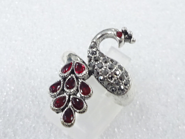 Japanese Kimono / Antique Accessories Metal